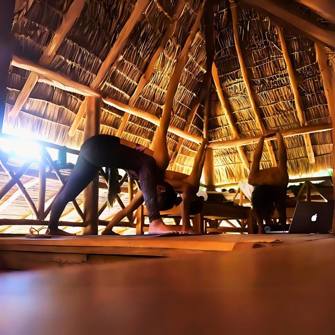 Las Chelitas Popoyo Beach Club 外观 照片
